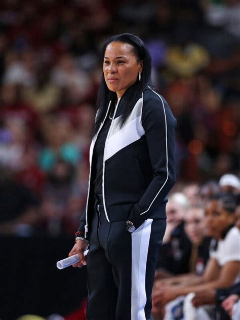 gucci south carolina womens basketball|Dawn Staley outfits, ranked: South Carolina coach's sideline .